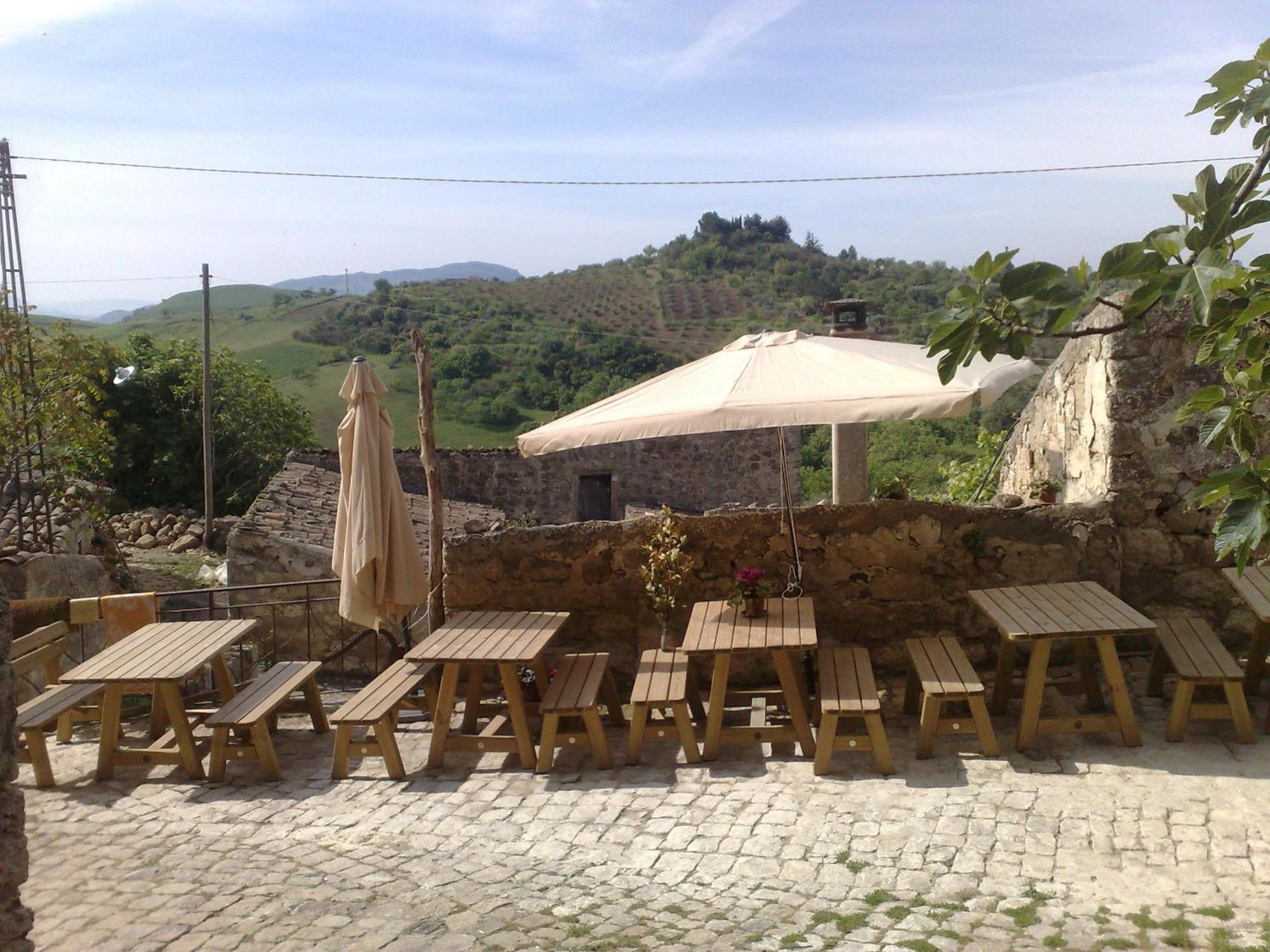 La Locanda Di Cadi Petralia Soprana Buitenkant foto